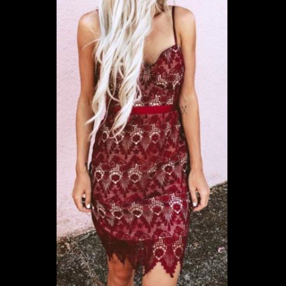 Red Crochet Lace Midi Dress w/ nude slip! Just me from Vici